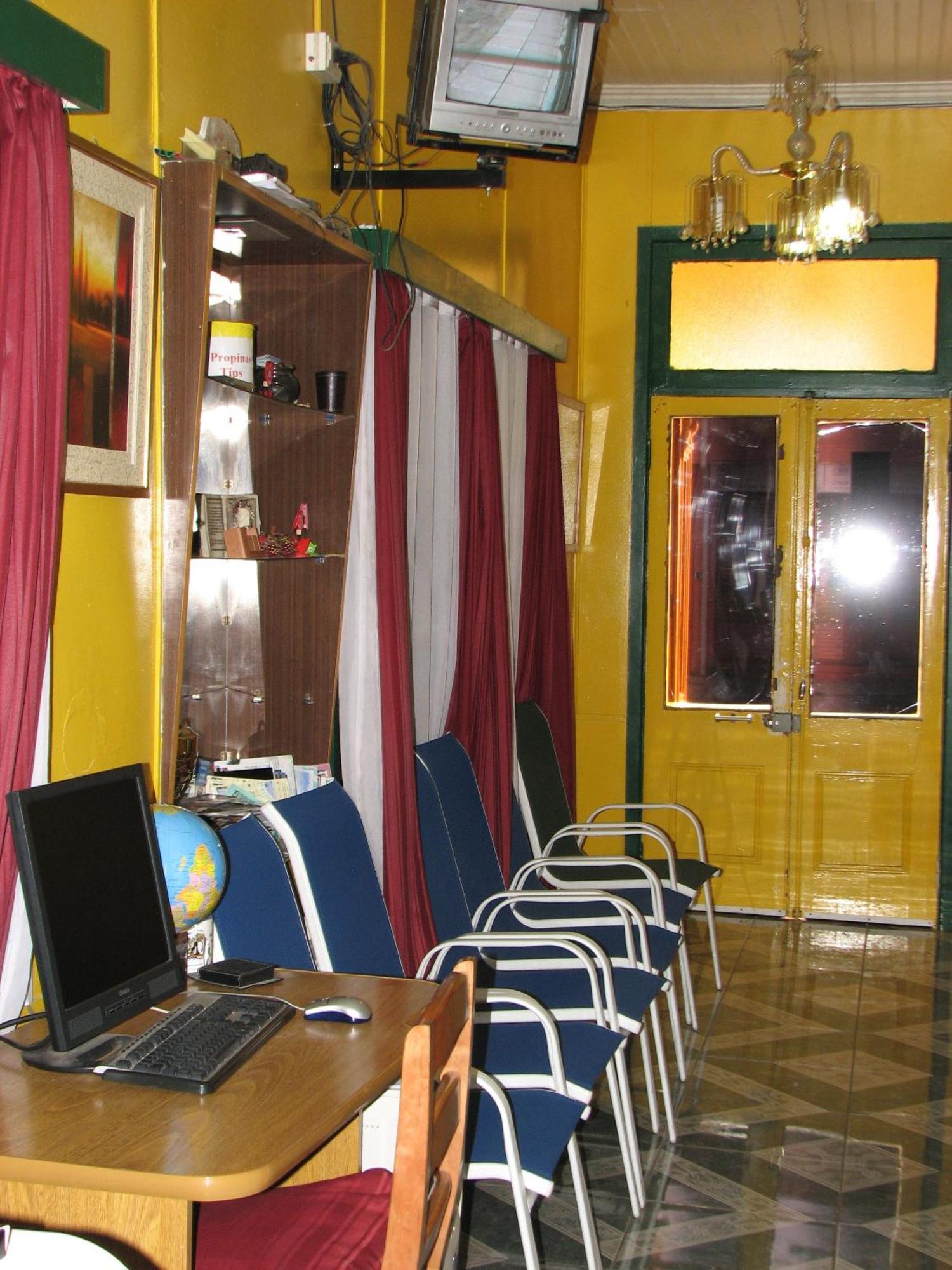 פואנטה ארנס Hostal El Mirador מראה חיצוני תמונה