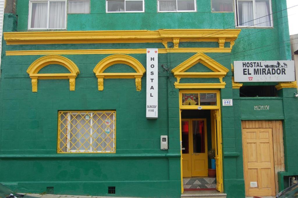 פואנטה ארנס Hostal El Mirador מראה חיצוני תמונה